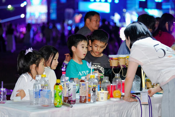 2025夏季嘉年华·海龟音乐节高能回顾,杭州惠灵顿外籍人员子女学校