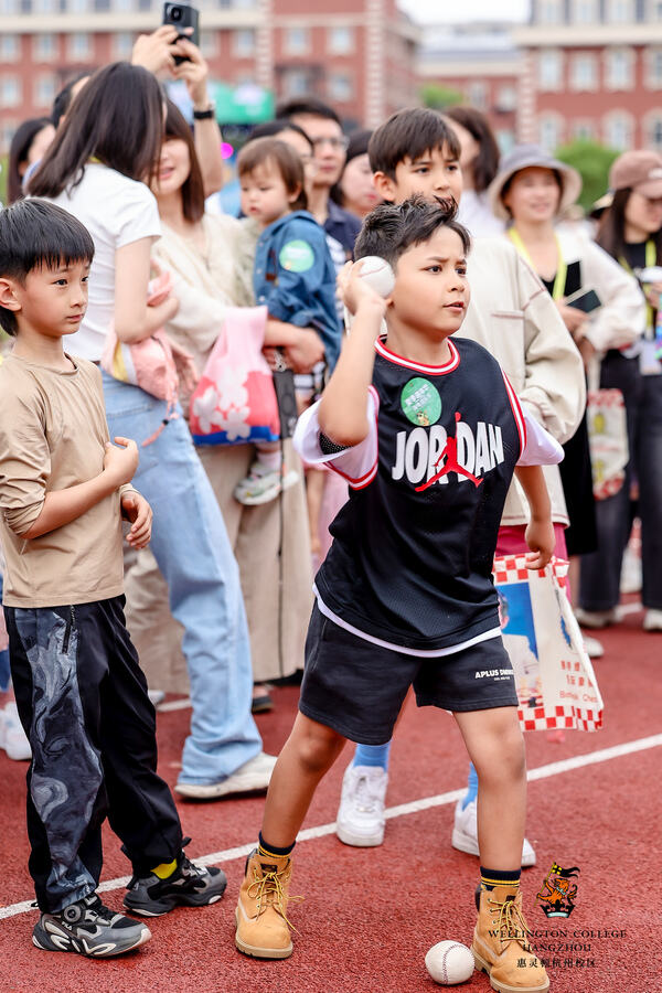 2024惠灵顿杭州校区夏季嘉年华,杭州惠灵顿外籍人员子女学校