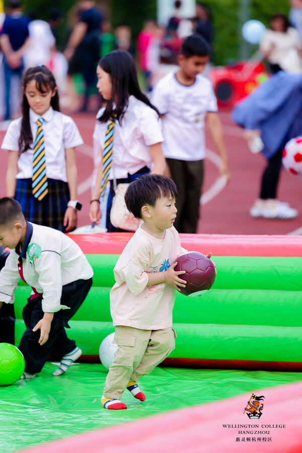 2024惠灵顿杭州校区夏季嘉年华,杭州惠灵顿外籍人员子女学校