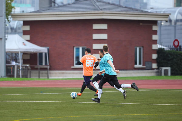 Wellington/Hiba parents and staff football competition,Wellington College International Hangzhou