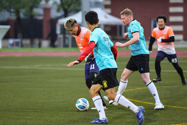 Wellington/Hiba parents and staff football competition,Wellington College International Hangzhou
