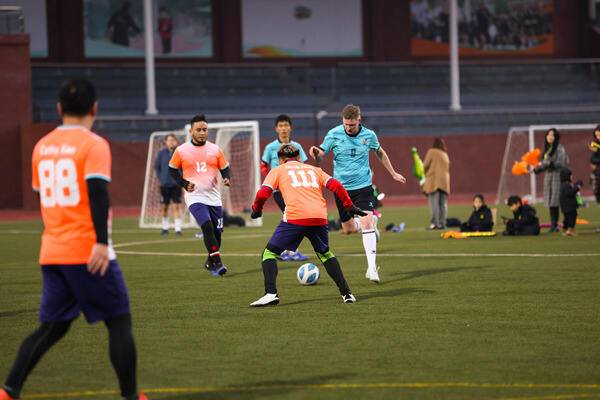 Wellington/Hiba parents and staff football competition,Wellington College International Hangzhou