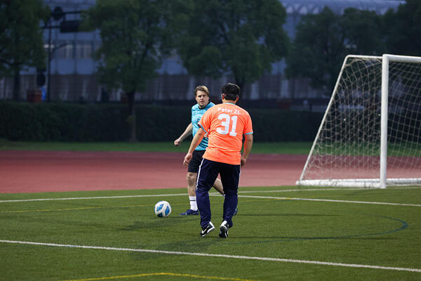 Wellington/Hiba parents and staff football competition,Wellington College International Hangzhou