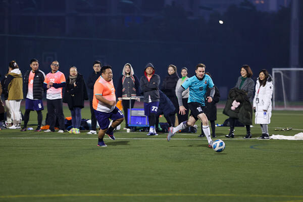 Wellington/Hiba parents and staff football competition,Wellington College International Hangzhou