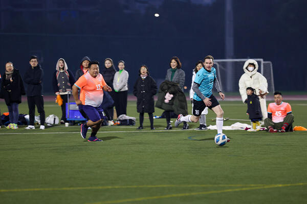 Wellington/Hiba parents and staff football competition,Wellington College International Hangzhou