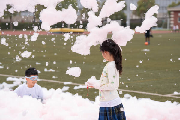 Holi festival,Wellington College International Hangzhou