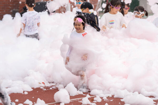 Holi festival,Wellington College International Hangzhou
