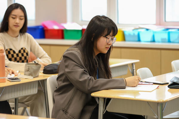 Welcome back,Wellington College International Hangzhou