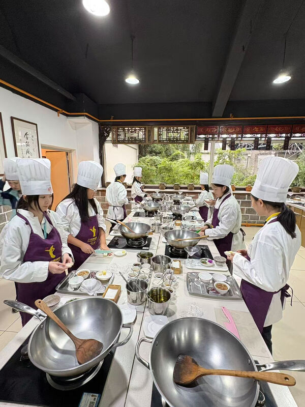 Changemakers' Week,Wellington College International Hangzhou