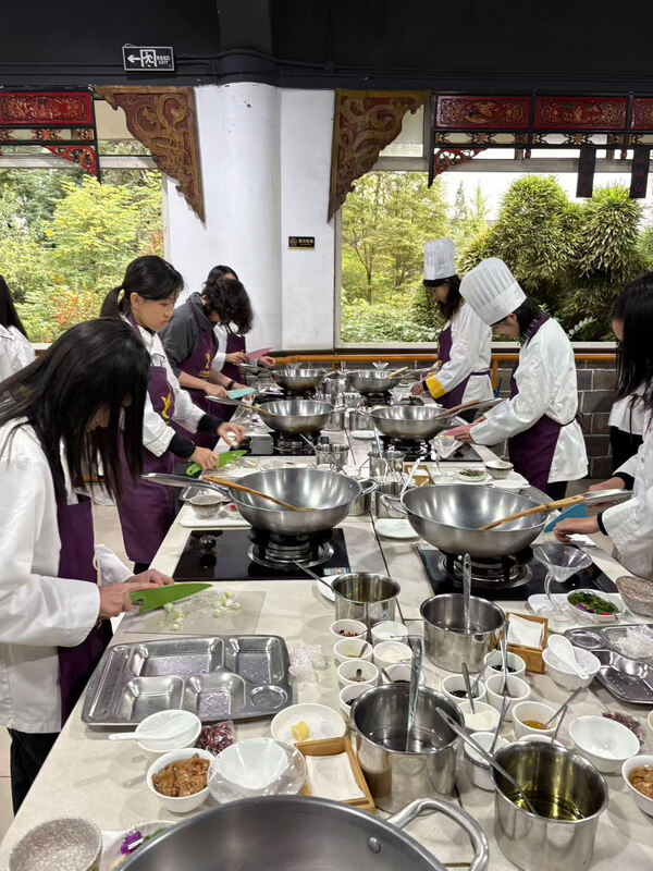 Changemakers' Week,Wellington College International Hangzhou