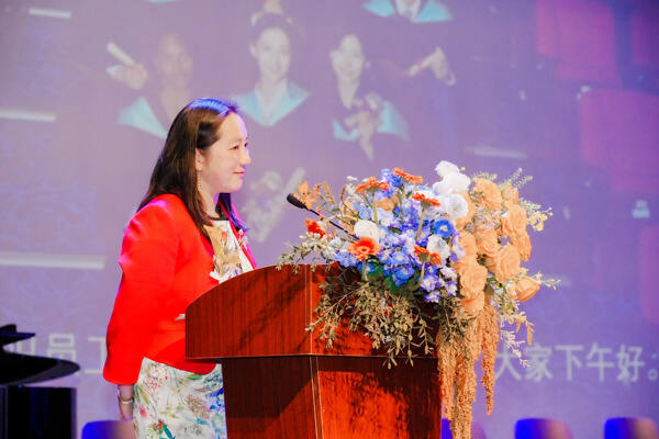WCCH Sixth Form Graduation Ceremony,Hiba Academy Hangzhou