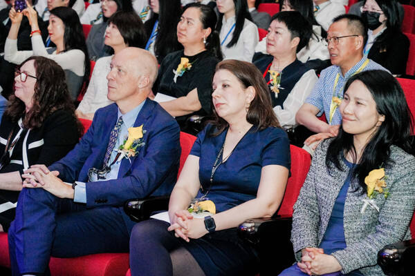 WCCH Sixth Form Graduation Ceremony,Hiba Academy Hangzhou