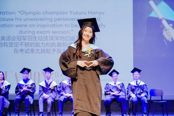 WCCH Sixth Form Graduation Ceremony,Hiba Academy Hangzhou