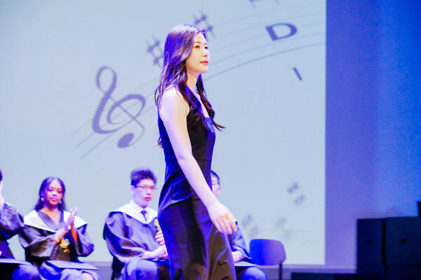 WCCH Sixth Form Graduation Ceremony,Hiba Academy Hangzhou