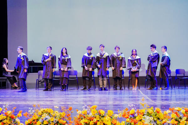 WCCH Sixth Form Graduation Ceremony,Hiba Academy Hangzhou