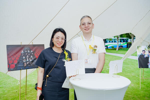 WCCH Sixth Form Graduation Ceremony,Hiba Academy Hangzhou