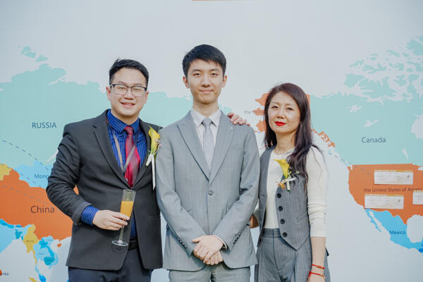 WCCH Sixth Form Graduation Ceremony,Hiba Academy Hangzhou