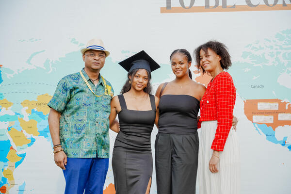 WCCH Sixth Form Graduation Ceremony,Hiba Academy Hangzhou