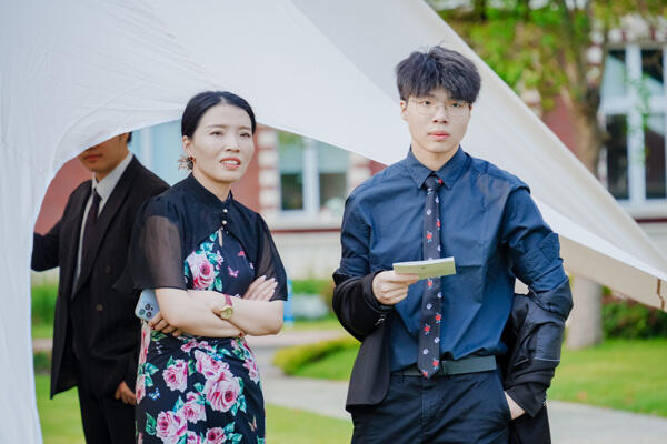 WCCH Sixth Form Graduation Ceremony,Hiba Academy Hangzhou