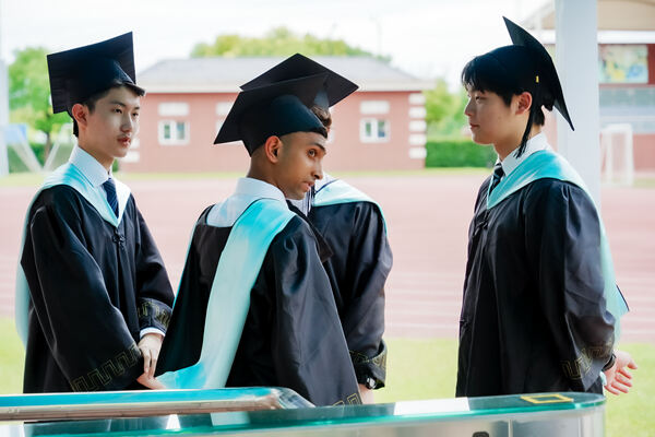 2025 Sixth Form Graduation Ceremony,Hiba Academy Hangzhou