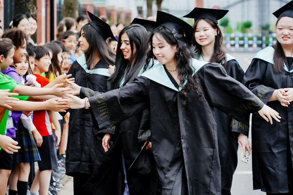 2025 Sixth Form Graduation Ceremony,Hiba Academy Hangzhou
