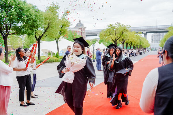2025 Sixth Form Graduation Ceremony,Hiba Academy Hangzhou