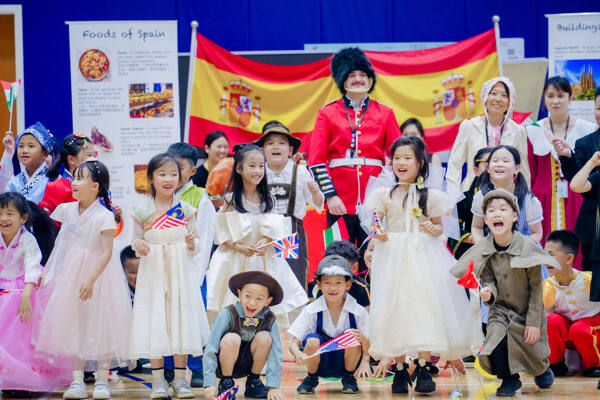 多元文化日,杭州市萧山区惠立学校