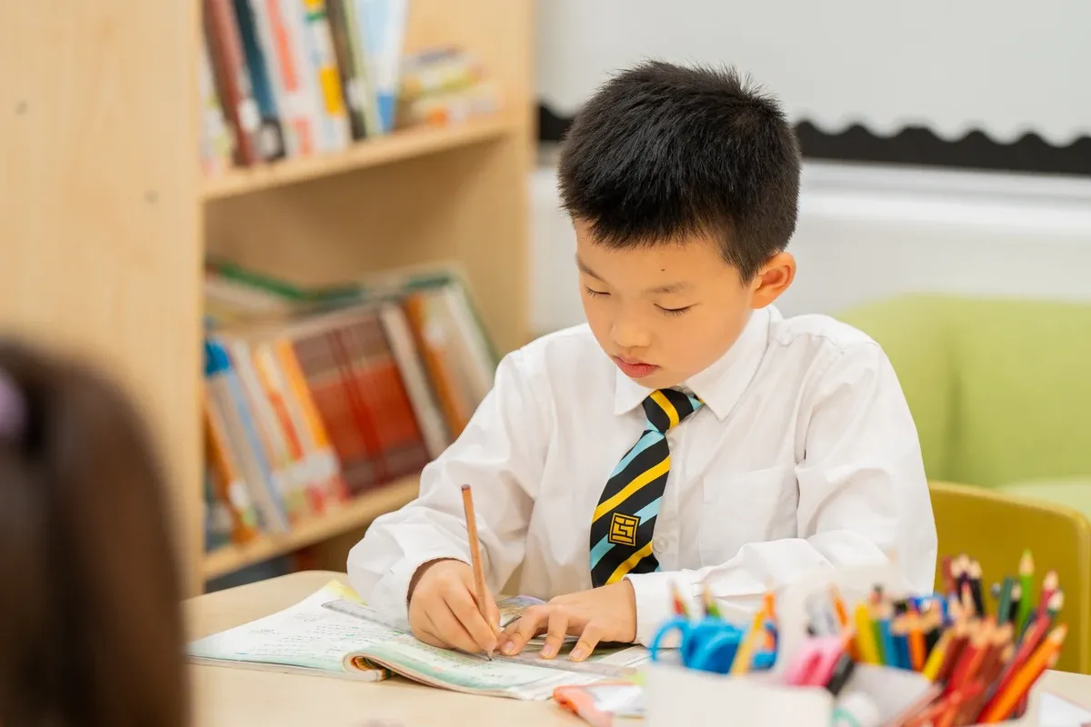 将说唱融入英语与科学教学？惠立小学部的新实践