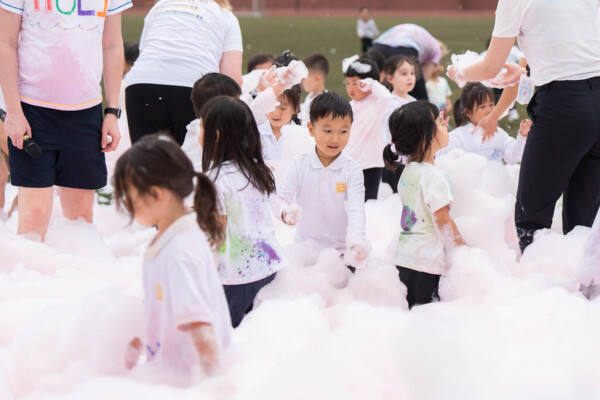 Holi Festival,Hiba Academy Hangzhou Nursery