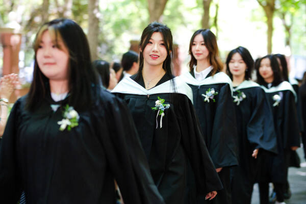 2023 Graduation Ceremony,Wellington College International Tianjin