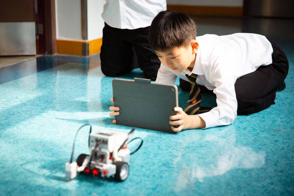 Junior School Robotics Day,Wellington College International Tianjin