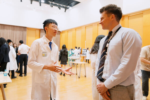 Senior School Science Fair,Wellington College International Tianjin