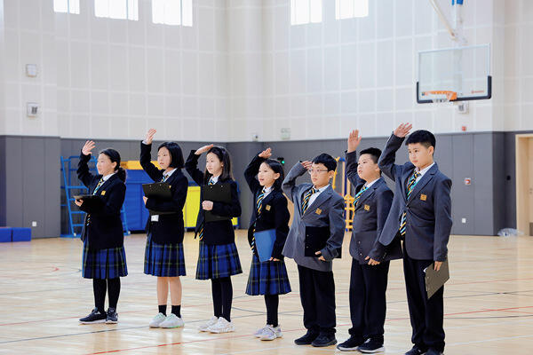 学生集会 - 国庆节庆祝,南通惠立学校