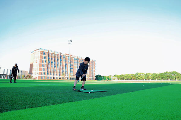 辅助课程教学活动,南通惠立学校
