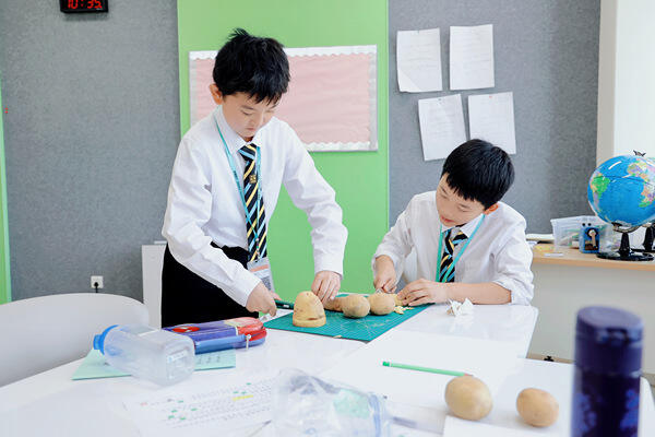 Grade 6 - 中文社会研习,南通惠立学校