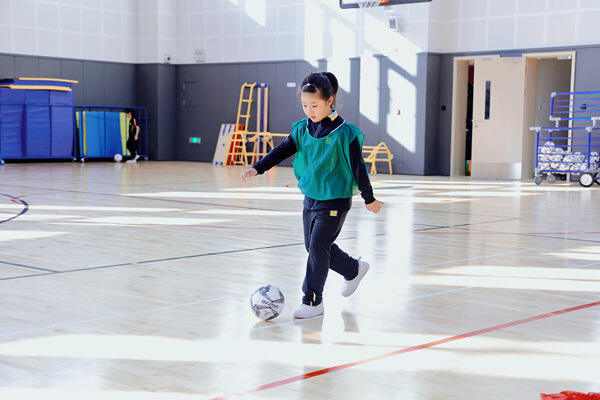 Grade 2&Grade 3 - 体育课,南通惠立学校