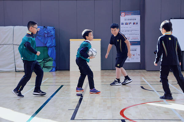 Grade 2&Grade 3 - 体育课,南通惠立学校
