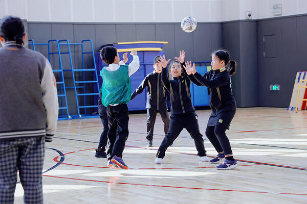 Grade 2&Grade 3 - 体育课,南通惠立学校