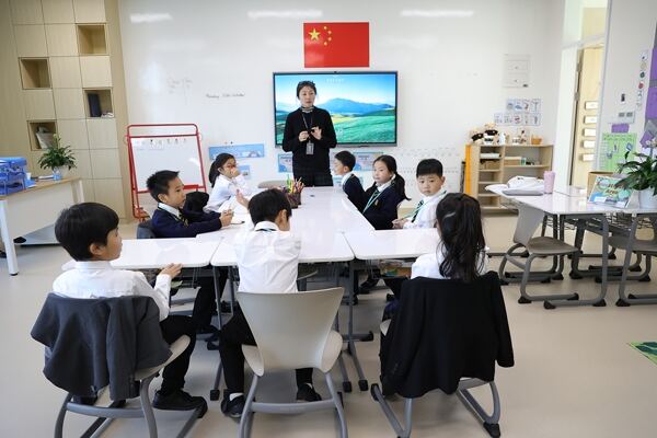 Grade 2 - 主题课,南通惠立学校
