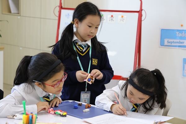 Grade 2 - 主题课,南通惠立学校