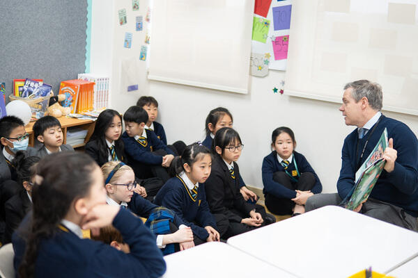 Mystery Reader,Hiba Academy Nantong