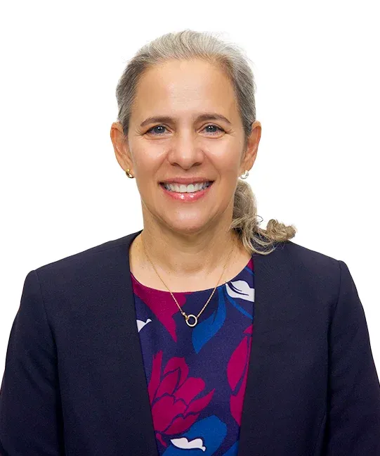 Silvia Hewett 