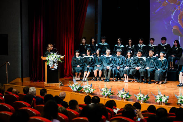 2023年毕业典礼,天津惠灵顿外籍人员子女学校