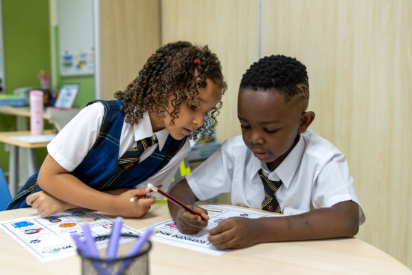 开学第一天,天津惠灵顿外籍人员子女学校
