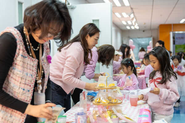 2025粉红慈善日,天津惠灵顿外籍人员子女学校