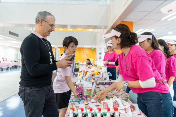 2025 粉红慈善日,天津惠灵顿国际课程中心