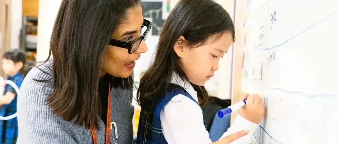 How bilingual literacy works in bilingual education?