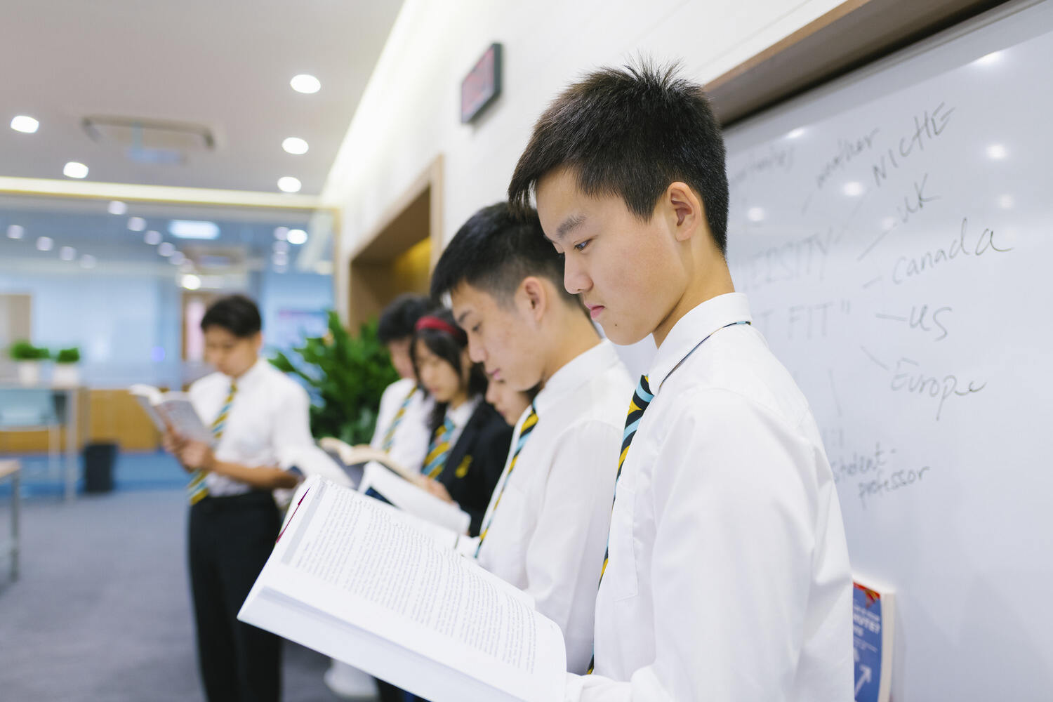 English literacy in secondary school at Huili
