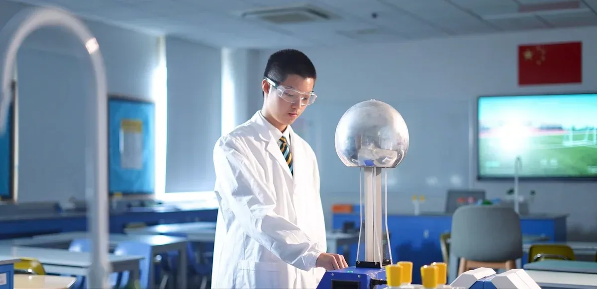 IGCSE Top in China: Meet with Steve