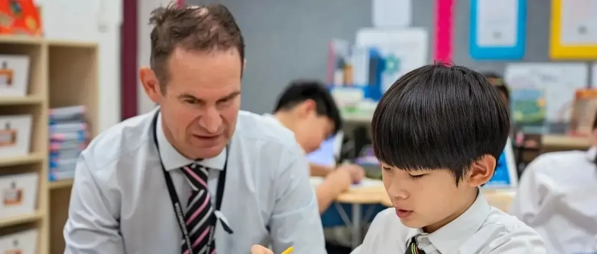 Approaches for Improving Pupils' English